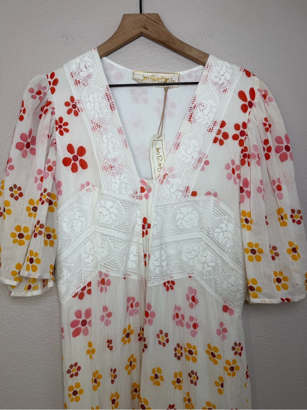 Jen’s Pirate Booty Muse Maxi Dress in Rainbow Watercolor Daisy Print Medium $279 - Picture 8 of 16